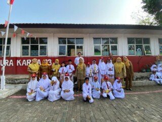 Semarak Kemerdekaan RI ke-81 di SD N Surakarya 03: Membangun Semangat Persatuan Melalui Berbagai Perlombaan